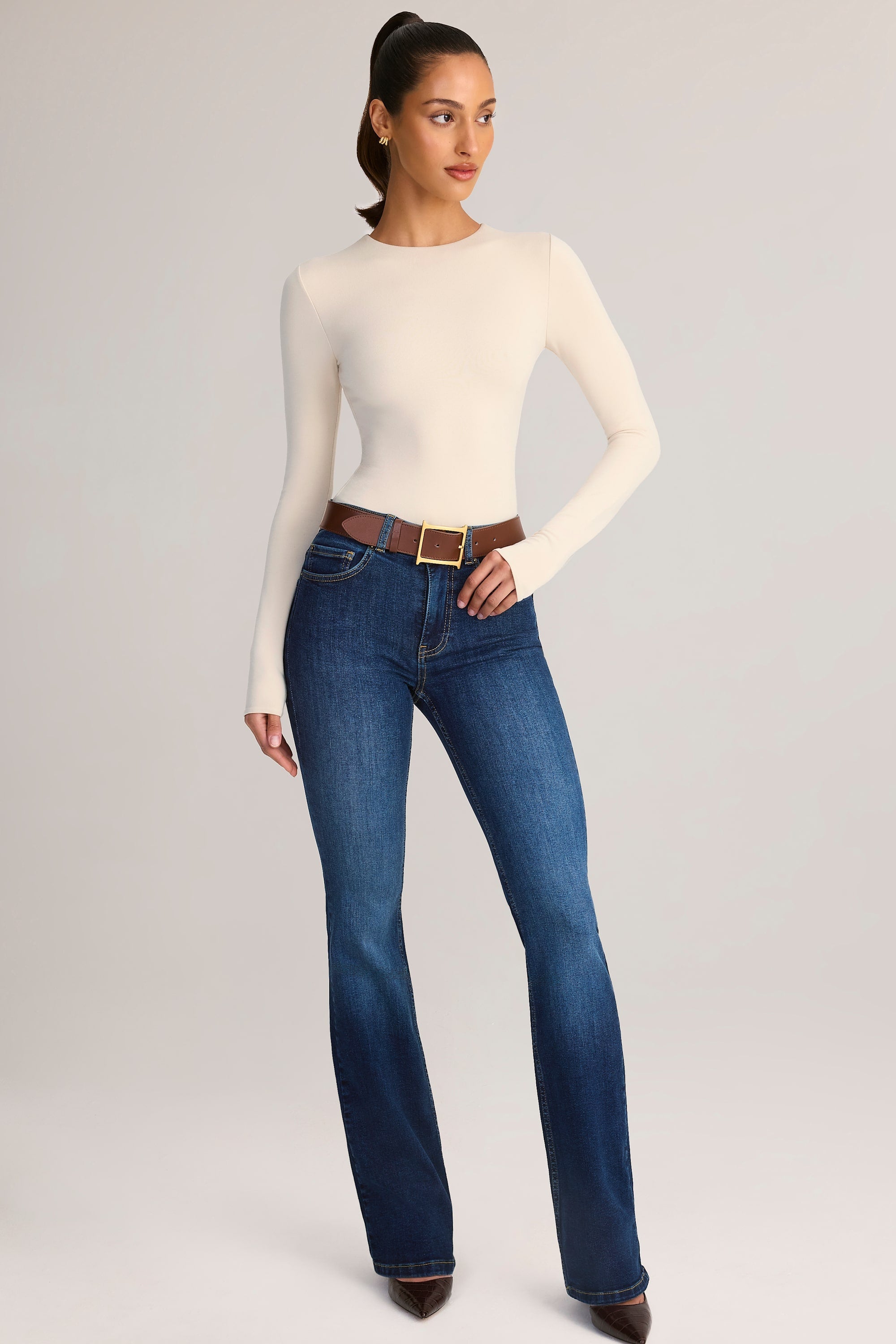 Mid-Rise Flared Jeans in Indigo