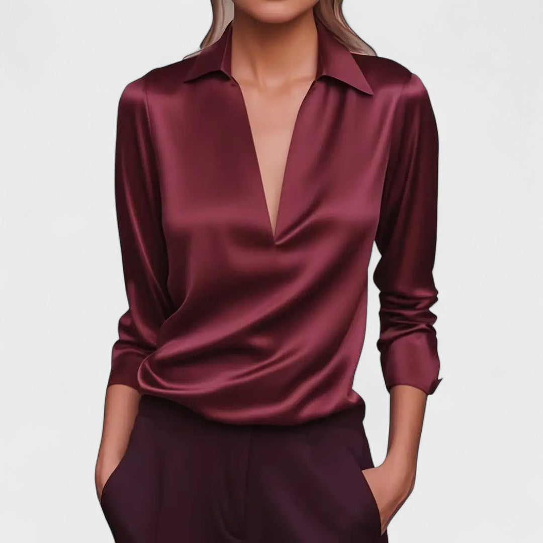 Nádia | Premium blouse with V-neck